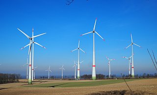 Die Windkraft in Ostwestfalen-Lippe soll - so wie hier zwischen Paderborn-Neuenbeken und Dahl - weiter ausgebaut werden. - Annika Könntgen Die Windkraft in Ostwestfalen-Lippe soll - so wie hier zwischen Paderborn-Neuenbeken und Dahl - weiter ausgebaut werden. - Annika Könntgen