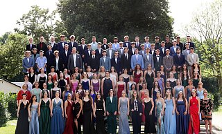 Das Rahdener Gymnasium verabschiedete den Abitur-Jahrgang 2024. - Foto Pescht Das Rahdener Gymnasium verabschiedete den Abitur-Jahrgang 2024. - Foto Pescht
