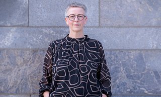 Svenja Langheim steht mitten im Leben, hat gerade erfolgreich ihr Psychologie-Studium abgeschlossen. - Frank Langheim Svenja Langheim steht mitten im Leben, hat gerade erfolgreich ihr Psychologie-Studium abgeschlossen. - Frank Langheim