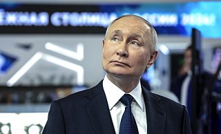 Eine Wiederwahl im kommenden Jahr könnte Russlands Präsident Putin zu Beginn der neuen Amtszeit für unpopuläre Entscheidungen nutzen, um den Krieg am Laufen zu halten. - dpa Eine Wiederwahl im kommenden Jahr könnte Russlands Präsident Putin zu Beginn der neuen Amtszeit für unpopuläre Entscheidungen nutzen, um den Krieg am Laufen zu halten. - dpa