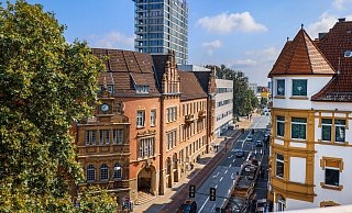 Eine weitere Verbindung zwischen dem Osten und dem Westen der Stadt ist damit dicht. - Sarah Jonek Fotografie Eine weitere Verbindung zwischen dem Osten und dem Westen der Stadt ist damit dicht. - Sarah Jonek Fotografie
