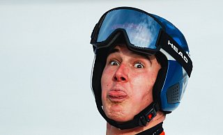 Frecher Sieger: Der Schweizer Franjo von Allmen sicherte sich WM-Gold in der Abfahrt. - Jens Büttner/dpa Frecher Sieger: Der Schweizer Franjo von Allmen sicherte sich WM-Gold in der Abfahrt. - Jens Büttner/dpa