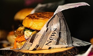 Auch Burger wird's am Wochenende im Streetfood-Garten geben. - Themenfoto/Pixabay Auch Burger wird's am Wochenende im Streetfood-Garten geben. - Themenfoto/Pixabay
