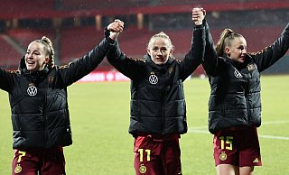 Heim-EM 2029 für Giulia Gwinn, Lea Schüller und Vivien Endemann? - Daniel Löb/dpa Heim-EM 2029 für Giulia Gwinn, Lea Schüller und Vivien Endemann? - Daniel Löb/dpa
