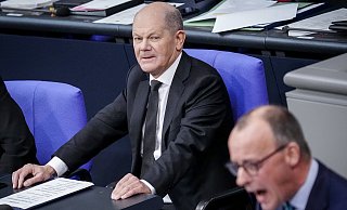 Unterschiedliche Typen. Olaf Scholz und Friedrich Merz werden auch im Kreis Höxter in den kommenden Wochen die politischen Debatten prägen. - dpa Unterschiedliche Typen. Olaf Scholz und Friedrich Merz werden auch im Kreis Höxter in den kommenden Wochen die politischen Debatten prägen. - dpa