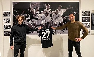 Mael Corboz (l.) mit dem Verler Trainer Rino Capretti. - SC Verl Mael Corboz (l.) mit dem Verler Trainer Rino Capretti. - SC Verl