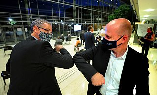 Kommunalwahl in Gütersloh: Wahlsieger Sven-Georg Adenauer und Ralph Brinkhaus, beide CDU. - Andreas Frücht Kommunalwahl in Gütersloh: Wahlsieger Sven-Georg Adenauer und Ralph Brinkhaus, beide CDU. - Andreas Frücht