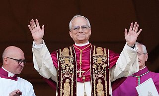 Der neue Papst Leo XIV.: der US-Amerikaner Prevost. - Alessandra Tarantino/AP/dpa Der neue Papst Leo XIV.: der US-Amerikaner Prevost. - Alessandra Tarantino/AP/dpa