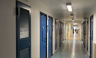 In der Bürener Unterbringungseinrichtung für Ausreisepflichtige ist es zu einem Zimmerbrand gekommen. - (Archivbild) picture alliance/dpa/Friso Gentsch In der Bürener Unterbringungseinrichtung für Ausreisepflichtige ist es zu einem Zimmerbrand gekommen. - (Archivbild) picture alliance/dpa/Friso Gentsch