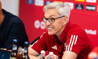 Der neue Trainer Gordon Herbert soll die Bayern-Basketballer zu Triumphen führen. - Lukas Barth/dpa Der neue Trainer Gordon Herbert soll die Bayern-Basketballer zu Triumphen führen. - Lukas Barth/dpa