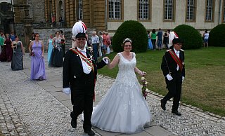 Im Blickpunkt: Das Königspaar Stefan und Daniela Feindt führt die Bürener St.-Sebastian-Schützenbruderschaft an. - Johannes Büttner Im Blickpunkt: Das Königspaar Stefan und Daniela Feindt führt die Bürener St.-Sebastian-Schützenbruderschaft an. - Johannes Büttner