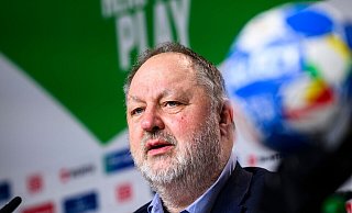Der DHB hat die Tagegelder für Nationalspielerinnen und Nationalspieler angeglichen. - Tom Weller/dpa Der DHB hat die Tagegelder für Nationalspielerinnen und Nationalspieler angeglichen. - Tom Weller/dpa