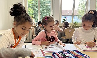 Erstklässler der Grundschule Sieker während der sogenannten Lernzeit. - Christina Niehaus Erstklässler der Grundschule Sieker während der sogenannten Lernzeit. - Christina Niehaus