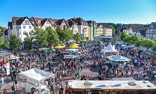 Das Craft Beer und Food Truck Festival belebt den Siegfriedplatz auf seine Art. - Christian Weische Das Craft Beer und Food Truck Festival belebt den Siegfriedplatz auf seine Art. - Christian Weische