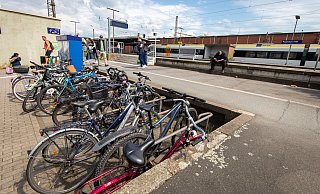 Neben einem Fahrradparkhaus im Mobilitätshub gibt es auch Planungen für eine zweite, kleinere Anlage am Bahnsteig 1. - Niklas Tüns Neben einem Fahrradparkhaus im Mobilitätshub gibt es auch Planungen für eine zweite, kleinere Anlage am Bahnsteig 1. - Niklas Tüns