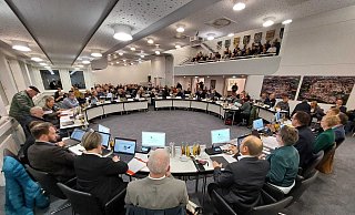 Der Stadtrat in Rheda-Wiedenbrück hat sich mehrheitlich entschieden - für den Bau einer Zentralen Unterbringungseinrichtung (ZUE) des Landes. - Andreas Frücht Der Stadtrat in Rheda-Wiedenbrück hat sich mehrheitlich entschieden - für den Bau einer Zentralen Unterbringungseinrichtung (ZUE) des Landes. - Andreas Frücht