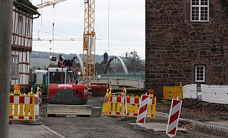 Ein Blick von der Baustelle Burgstraße auf die Baustelle Weserbrücke. - Torsten Wegener Ein Blick von der Baustelle Burgstraße auf die Baustelle Weserbrücke. - Torsten Wegener