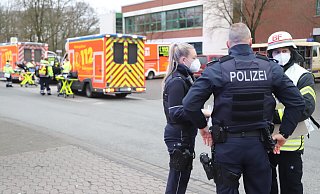 Die Polizei ermittelt nun wegen 16-facher gefährlicher Körperverletzung. - Charlotte Mahncke Die Polizei ermittelt nun wegen 16-facher gefährlicher Körperverletzung. - Charlotte Mahncke