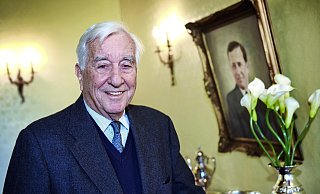 Kandidiert für den Stadtrat: Peter von Möller. - Barbara Franke Kandidiert für den Stadtrat: Peter von Möller. - Barbara Franke