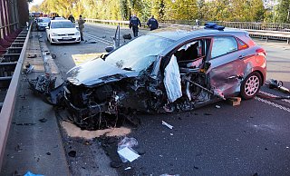 Trümmerfeld B482: In diesen Unfall im November waren acht Autos verwickelt. - Feuerwehr Porta/Michael Horst Trümmerfeld B482: In diesen Unfall im November waren acht Autos verwickelt. - Feuerwehr Porta/Michael Horst