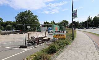 Das bisherige Gebäude ist abgerissen. Die Fläche an der Boker Straße ist bereitet für den Neubau. - Regina Brucksch Das bisherige Gebäude ist abgerissen. Die Fläche an der Boker Straße ist bereitet für den Neubau. - Regina Brucksch