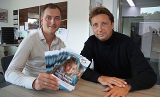 Die Brüder Sebastian (l.) und Kevin Kreyer gründen mit zwei Freunden die neue private Grundschule in Schloß Holte-Stukenbrock. - Sigurd Gringel Die Brüder Sebastian (l.) und Kevin Kreyer gründen mit zwei Freunden die neue private Grundschule in Schloß Holte-Stukenbrock. - Sigurd Gringel