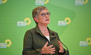 Die Grünen-Fraktionsvorsitzende, Britta Haßelmann, fordert Klarheit für die Beitragszahler. (Archivbild) - Anna Ross/dpa Die Grünen-Fraktionsvorsitzende, Britta Haßelmann, fordert Klarheit für die Beitragszahler. (Archivbild) - Anna Ross/dpa
