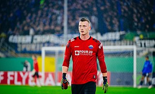 Der 26-jährige Torhüter Markus Schubert musste in drei Ligaspielen für den SC Paderborn nur zweimal hinter sich greifen. Im Spiel gegen Eintracht Braunschweig hielt er seinen Kasten sogar sauber. - Besim Mazhiqi Der 26-jährige Torhüter Markus Schubert musste in drei Ligaspielen für den SC Paderborn nur zweimal hinter sich greifen. Im Spiel gegen Eintracht Braunschweig hielt er seinen Kasten sogar sauber. - Besim Mazhiqi