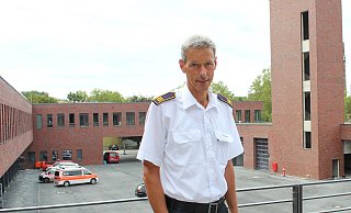 Hans-Joachim Koch ist Leiter der Gütersloher Berufsfeuerwehr. Er äußert sich zu den Gefahren von Kohlenmonoxid und erklärt, wie man sich am besten gegen Vergiftungen schützen kann. - Stadt Gütersloh Hans-Joachim Koch ist Leiter der Gütersloher Berufsfeuerwehr. Er äußert sich zu den Gefahren von Kohlenmonoxid und erklärt, wie man sich am besten gegen Vergiftungen schützen kann. - Stadt Gütersloh