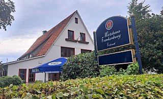 Das Wirtshaus Frankenburg hat in der Emmerstadt eine lange Tradition – und öffnet schon bald wieder die Türen. - Madita Schellenberg Das Wirtshaus Frankenburg hat in der Emmerstadt eine lange Tradition – und öffnet schon bald wieder die Türen. - Madita Schellenberg