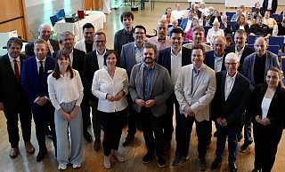 Die CDU im Kreis Herford hat ihre Kandidaten für den Kreistag aufgestellt. Am 14. September wollen sie nun von den Wählerinnen und Wählern gewählt werden. - CDU Kreis Herford Die CDU im Kreis Herford hat ihre Kandidaten für den Kreistag aufgestellt. Am 14. September wollen sie nun von den Wählerinnen und Wählern gewählt werden. - CDU Kreis Herford