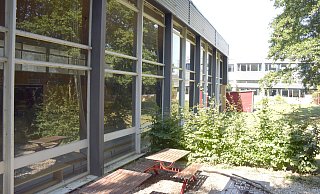 Die Sanierungsarbeiten an der Halle der Grundschule Besenkamp sind vorerst einmal gestoppt. Jetzt werden neue Pläne geschmiedet. - Andreas Sundermeier Die Sanierungsarbeiten an der Halle der Grundschule Besenkamp sind vorerst einmal gestoppt. Jetzt werden neue Pläne geschmiedet. - Andreas Sundermeier
