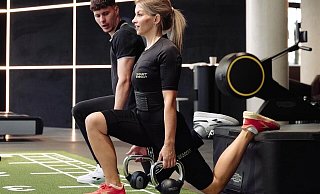 Ilias Illig ist Fußballer des Regionalligisten FC Gütersloh. Zudem arbeitet der 27-Jährige als Personal Trainer und betreut dabei seine Kunden intensiv. - Privat Ilias Illig ist Fußballer des Regionalligisten FC Gütersloh. Zudem arbeitet der 27-Jährige als Personal Trainer und betreut dabei seine Kunden intensiv. - Privat