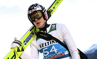 Stellt die Skier in den Keller: Der Norweger Robert Johansson beendet seine Karriere als Skispringer. (Archivbild) - Angelika Warmuth/dpa Stellt die Skier in den Keller: Der Norweger Robert Johansson beendet seine Karriere als Skispringer. (Archivbild) - Angelika Warmuth/dpa