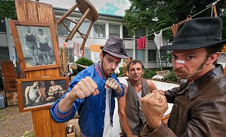Hier wird geboxt: Die Compagnie Charlie wärmt sich schonmal für den bevorstehenden Boxkampf auf. - Andreas Zobe Hier wird geboxt: Die Compagnie Charlie wärmt sich schonmal für den bevorstehenden Boxkampf auf. - Andreas Zobe