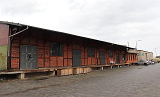Auf dem Gelände mit dem langgestreckten Gebäude ist Platz für das Museum mit Biodesign-Center. - Marion Pokorra-Brockschmidt Auf dem Gelände mit dem langgestreckten Gebäude ist Platz für das Museum mit Biodesign-Center. - Marion Pokorra-Brockschmidt