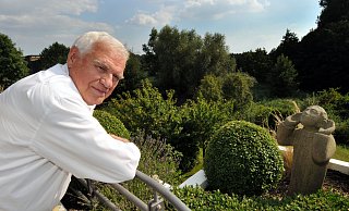 Wilhelm Ferlings war von 1971 bis 1991 Stadtdirektor und hat an zahlreichen Großprojekten mitgewirkt. - Reinhard Rohlf Wilhelm Ferlings war von 1971 bis 1991 Stadtdirektor und hat an zahlreichen Großprojekten mitgewirkt. - Reinhard Rohlf