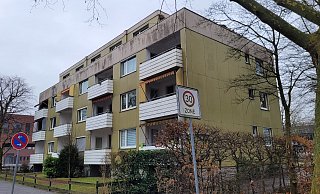 Der Mehrparteien-Block an der Prekerstraße in Gütersloh ist rund 60 Jahre alt. - Ludger Osterkamp Der Mehrparteien-Block an der Prekerstraße in Gütersloh ist rund 60 Jahre alt. - Ludger Osterkamp