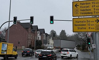 Wohin fahren die Höxteraner zur Arbeit? Eine neue Untersuchung fördert bemerkenswerte Ergebnisse. - Ralf T. Mischer Wohin fahren die Höxteraner zur Arbeit? Eine neue Untersuchung fördert bemerkenswerte Ergebnisse. - Ralf T. Mischer