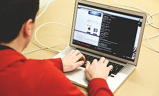 „Kommen Sie den Aufforderungen des Anrufers nicht nach und geben Sie keinesfalls Daten preis. Veranlassen Sie niemals eine Geldzahlung", appelliert die Polizei. - (Symbolfoto): Pixabay „Kommen Sie den Aufforderungen des Anrufers nicht nach und geben Sie keinesfalls Daten preis. Veranlassen Sie niemals eine Geldzahlung", appelliert die Polizei. - (Symbolfoto): Pixabay