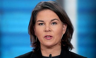 Außenministerin Annalena Baerbock will erst Kiew und dann Moskau besuchen. - Foto: Michael Sohn/Pool AP/dpa Außenministerin Annalena Baerbock will erst Kiew und dann Moskau besuchen. - Foto: Michael Sohn/Pool AP/dpa