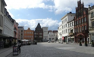 Gähnende Leere auf dem Mindener Marktplatz. Leserfoto: Ursula-Maria Hoecke Gähnende Leere auf dem Mindener Marktplatz. Leserfoto: Ursula-Maria Hoecke