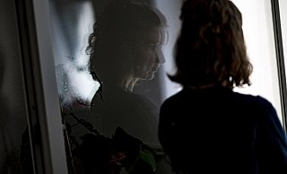 Zahlreiche Frauen wurden Opfer von Assistenzarzt Phillip G. Ein Live-Podcast beleuchtet den Fall jetzt mit vier Kriminal-Experten. - picture alliance/dpa Zahlreiche Frauen wurden Opfer von Assistenzarzt Phillip G. Ein Live-Podcast beleuchtet den Fall jetzt mit vier Kriminal-Experten. - picture alliance/dpa
