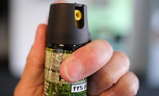 Mehrere Bielefelder wurden am Wochenende mit Pfefferspray attackiert. - Bernd Weißbrod/dpa Mehrere Bielefelder wurden am Wochenende mit Pfefferspray attackiert. - Bernd Weißbrod/dpa