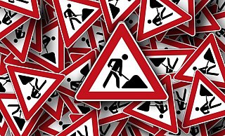 8.000 Baustellen soll es in diesem Jahr in Bielefeld geben - von der kleinen Reparatur bis zum längerwährenden Großprojket. Ein besseres Baustellenmangement muss Druck vom Kessel nehmen. - Symbolbild: Pixabay 8.000 Baustellen soll es in diesem Jahr in Bielefeld geben - von der kleinen Reparatur bis zum längerwährenden Großprojket. Ein besseres Baustellenmangement muss Druck vom Kessel nehmen. - Symbolbild: Pixabay