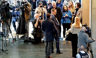 Carsten Linnemann aus Paderborn, Generalsekretär der CDU, auf dem Weg zu den Sondierungsgesprächen in Berlin. - imago/Jens Schicke Carsten Linnemann aus Paderborn, Generalsekretär der CDU, auf dem Weg zu den Sondierungsgesprächen in Berlin. - imago/Jens Schicke