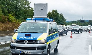 Die Polizei wurde wegen eines Unfalls im Bielefelder Süden alarmiert. - Christian Mathiesen (Symbolbild) Die Polizei wurde wegen eines Unfalls im Bielefelder Süden alarmiert. - Christian Mathiesen (Symbolbild)