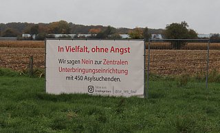 Anlieger der Fläche, auf der das Land eine Zentrale Unterbringungseinrichtung errichten möchte, haben eine Bürgerinitiative gegründet. - Marion Pokorra Anlieger der Fläche, auf der das Land eine Zentrale Unterbringungseinrichtung errichten möchte, haben eine Bürgerinitiative gegründet. - Marion Pokorra