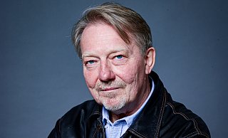 Comeback in die Studienstadt: Dietmar Wischmeyer steht bald in Bielefeld auf der Bühne. - www.kyas.de Comeback in die Studienstadt: Dietmar Wischmeyer steht bald in Bielefeld auf der Bühne. - www.kyas.de