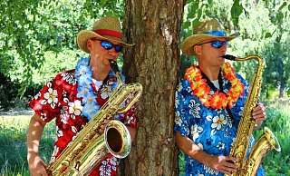 Musik, Walk Acts, Wunschbrunnen – zusammen mit shoppen und "endlich-wieder-mit-Freunden-zum-Essen-treffen" wird daraus ein entspannter Stadtbummel. - Stadt Gütersloh Musik, Walk Acts, Wunschbrunnen – zusammen mit shoppen und "endlich-wieder-mit-Freunden-zum-Essen-treffen" wird daraus ein entspannter Stadtbummel. - Stadt Gütersloh